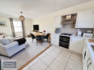 KEATS CRESCENT- click for photo gallery